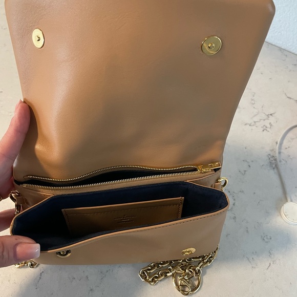Louis Vuitton Pochette Coussin - Picture 3 of 5